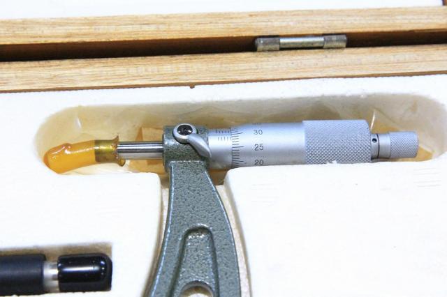 ミツトヨ 225-250mm 外側マイクロメーター