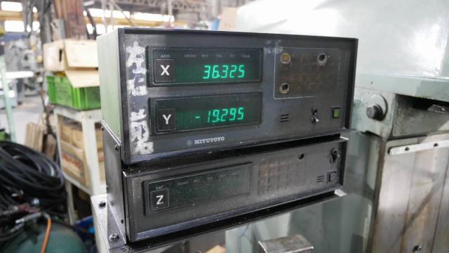 春日製作所 V2 ラム型立フライス