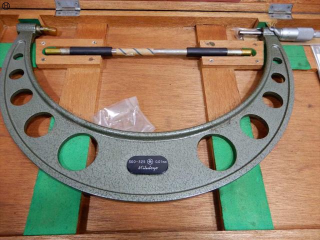 ミツトヨ 300~325mm 外側マイクロメーター
