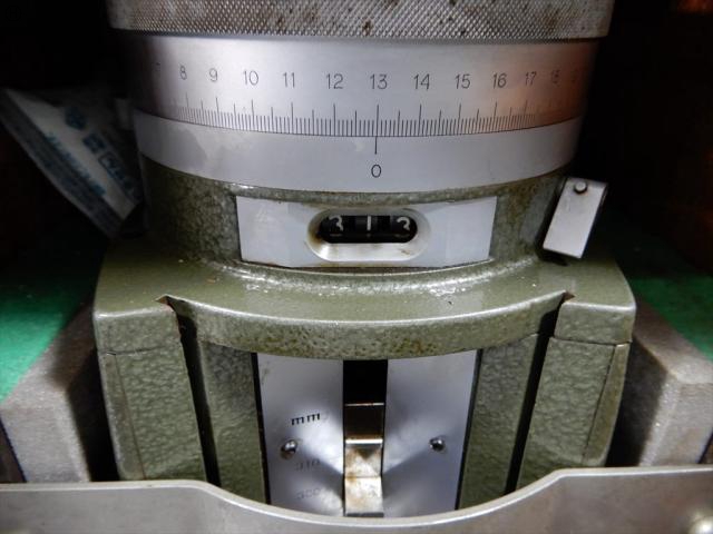 ミツトヨ 測定範囲0～300mm 最小目盛0,001mm ハイトマスター