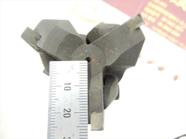 三菱マテリアル 3枚刃 シャンク径42mm スローアウェイエンドミル