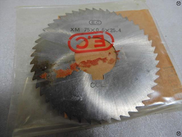 日本工具製作所 75×0.6×25.4 メタルスリッティングソー