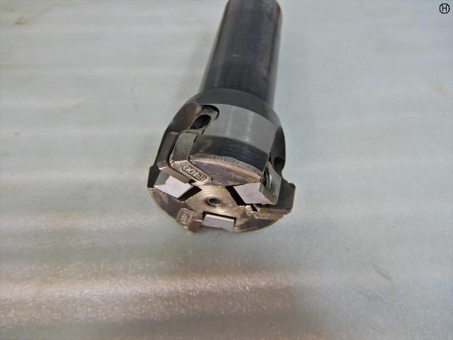 タンガロイ EGE4050R 3刃50φ シャンク32長さ80 フェイスミル