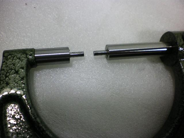 ミツトヨ 0～25mm スプラインマイクロメーター