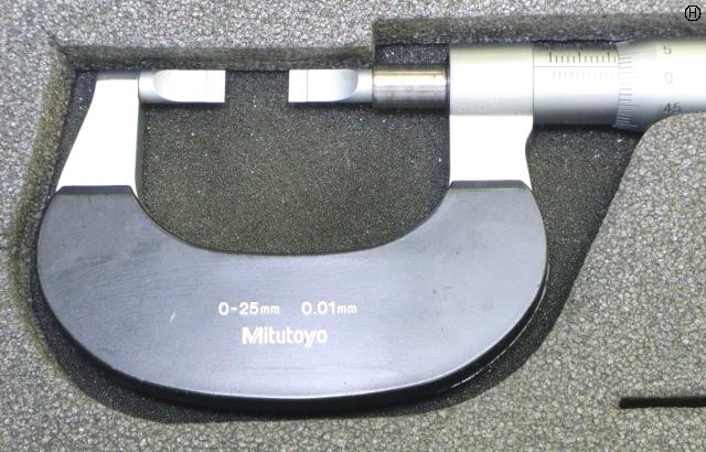 ミツトヨ 0～25mm 0.01mm ブレードマイクロメーター