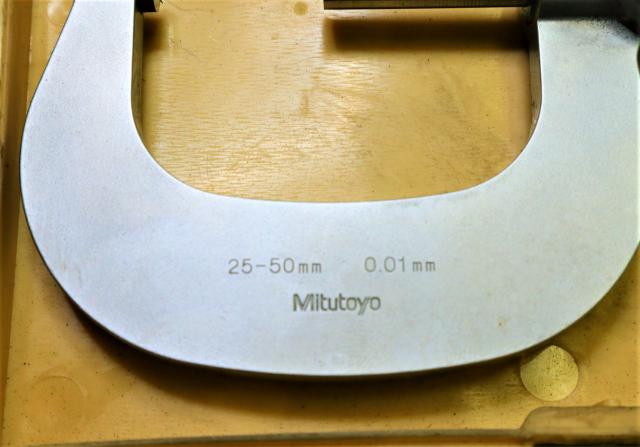 ミツトヨ 25～50mm, 0.01mm 外側マイクロメーター