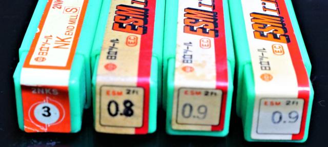 日立ツール 4個 未使用 エンドミル