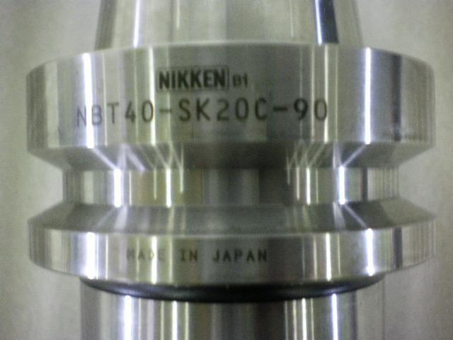 日研工作所 NBT40-SK20C-90 スリムチャック