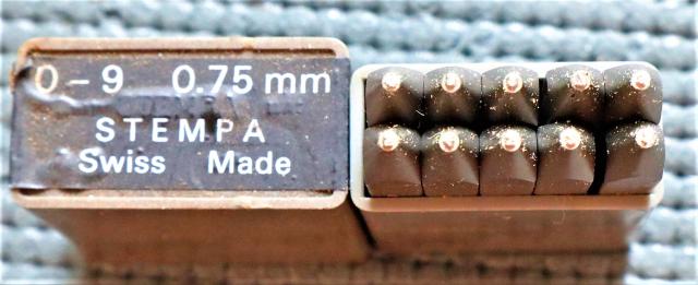STEMPA 0-9 0.75mm 刻印セット