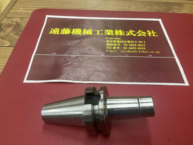 日研工作所 NBT40-SKT10C-90P スリムチャック