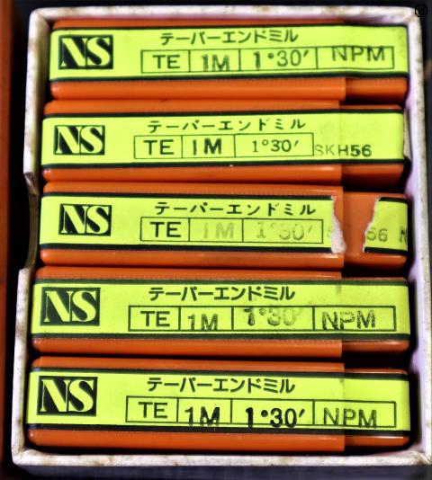 日進工具 NS 1M1°30 NPM 10個 未使用 テーパーエンドミル