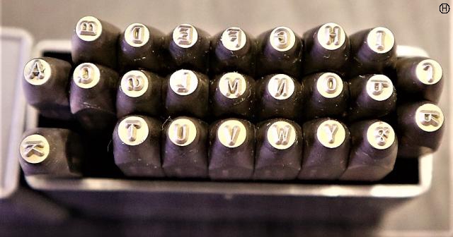 STEMPA 英字 2.5mm 刻印セット