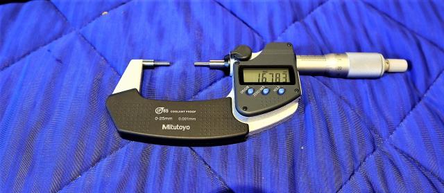 ミツトヨ 0-25mm 0.001mm デジタル外側マイクロメーター