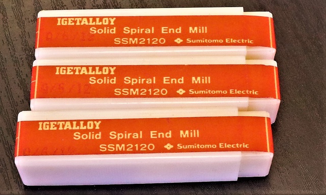 住友電気工業 Φ12 SSM2120 未使用 エンドミル