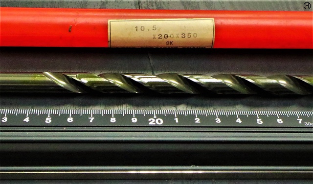KOBELCO 10.5×200×350 未使用 ツイストドリル