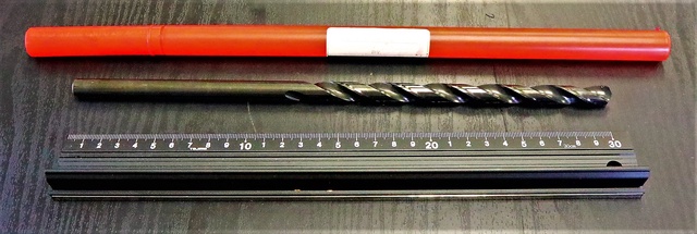 KOBELCO 11.0×180×300 未使用 ツイストドリル