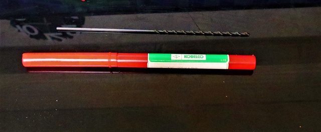 KOBELCO 2.3×75×150 未使用 ツイストドリル
