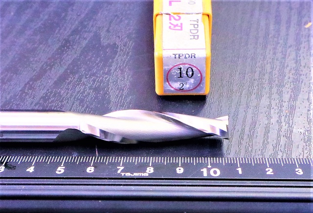 OSG TPDR 10×2°未使用 エンドミル