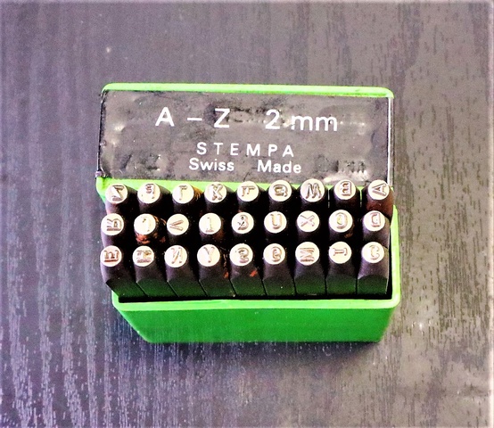 STEMPA A-Z & 2mm 刻印セット