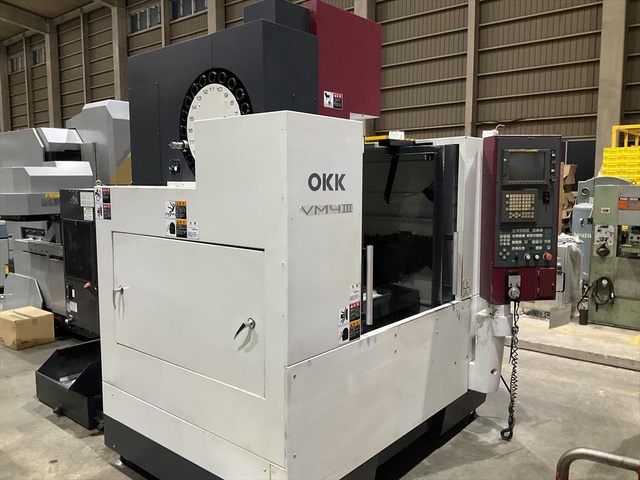 OKK VM4Ⅲ 立マシニング(BT40)