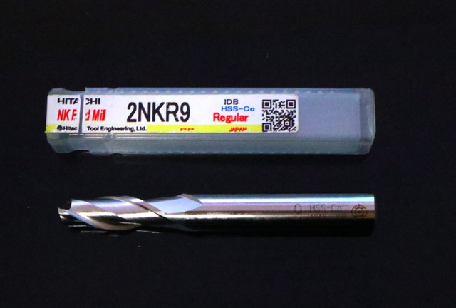 日立ツール 2NKR 9 未使用 エンドミル