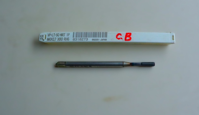 OSG VP-LT-SC-NRT-1P-RH6-M4 X 0.7 X VPニューロールタップ