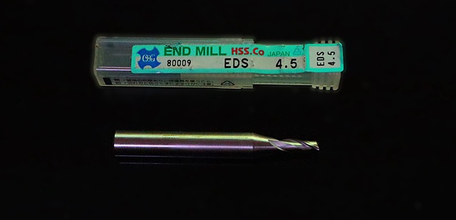 OSG EDS-4.5 未使用 ハイススクエアエンドミル