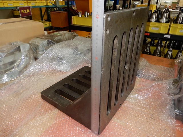 不明 360x340x405mm L型イケール(機械仕上)