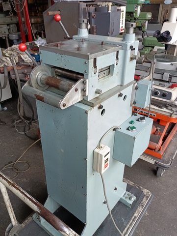 双葉電子工業 UR-150 ユニットレベラー