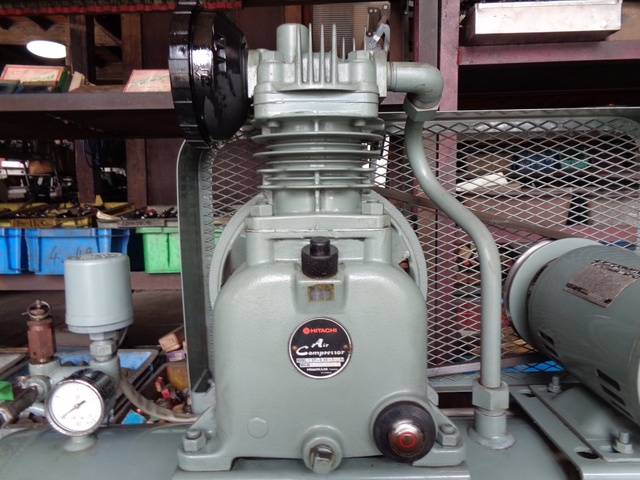 日立 HITACHI 1.5P-9.5V 1.5kwコンプレッサー