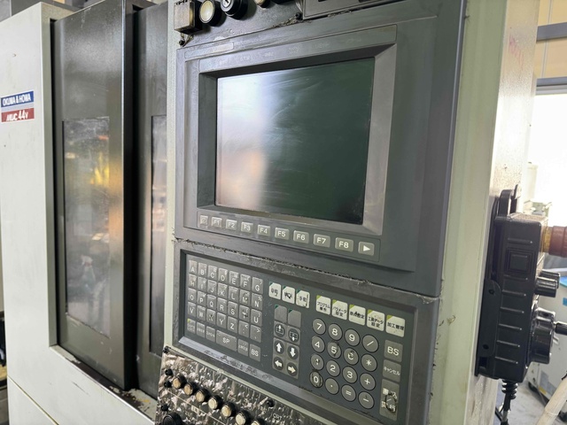 大隈豊和機械 M-44V 立マシニング(BBT40)