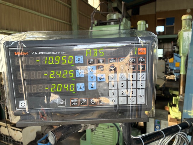 OKK MH-3V ベット型立フライス