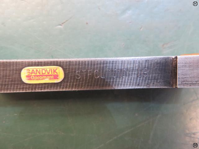 SANDVIK STFCL1010E09 刃先交換式バイト/スローアウェイバイトホルダー