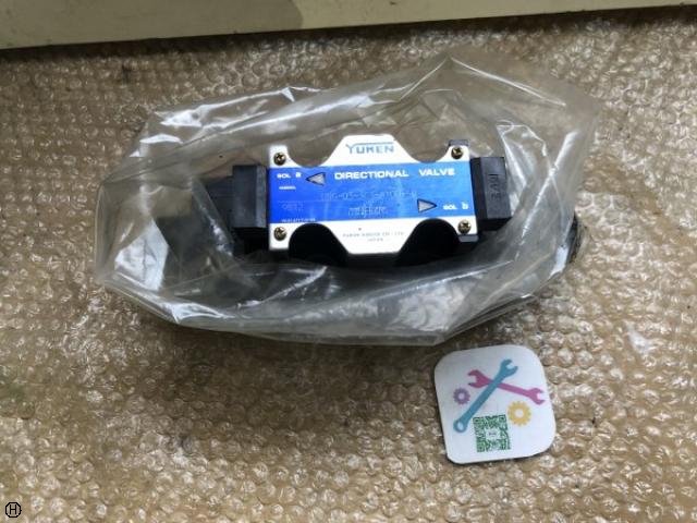油研工業 DSG-03-3C3-A100-50 方向弁