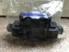 油研工業 DSG-03-3C3-A100-50 方向弁