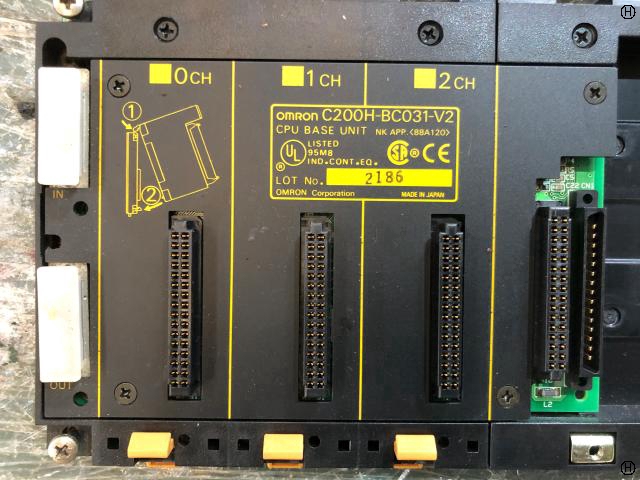 オムロン C200H-BC031-V2 ベースユニット