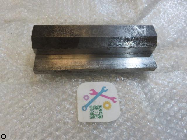  ベンダー金型