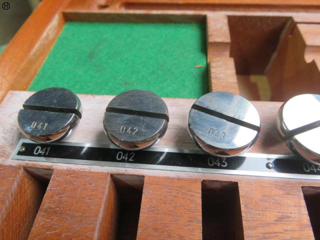  シリンダーゲージ