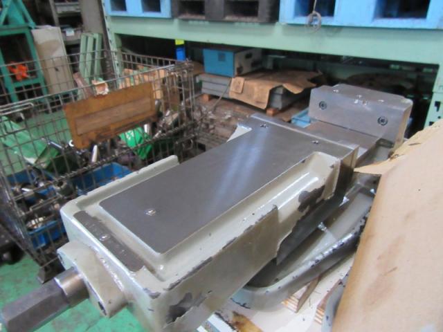 津田駒工業 不明 バイス