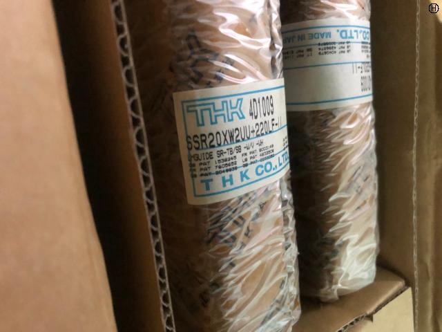 THK SSR20XW2UU+220LFE-11 LMガイド ラジアル