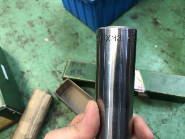 日本工具製作所 不明 スクエアエンドミル