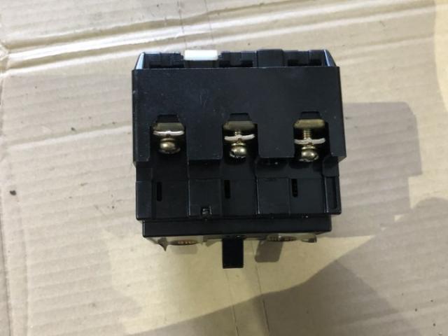 富士電機 EA33 オートブレーカー