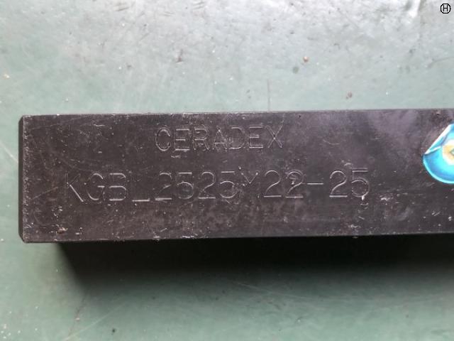 京セラ KGBL2525M22-25 外径浅溝入れホルダー