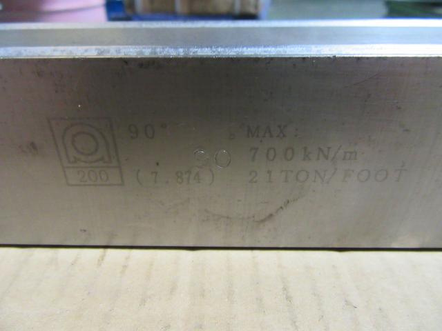 アマダ ベンダー金型(2Vダイ)