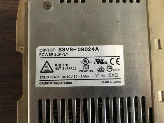 オムロン S8VS-09024A スイッチングパワーサプライ