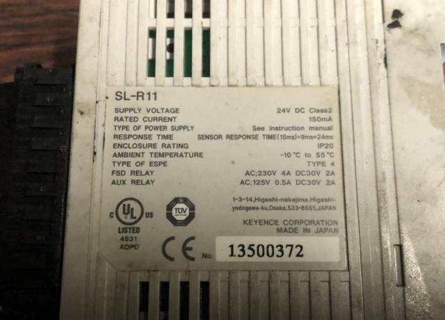 キーエンス SL-R11 セーフティーコントロールユニット