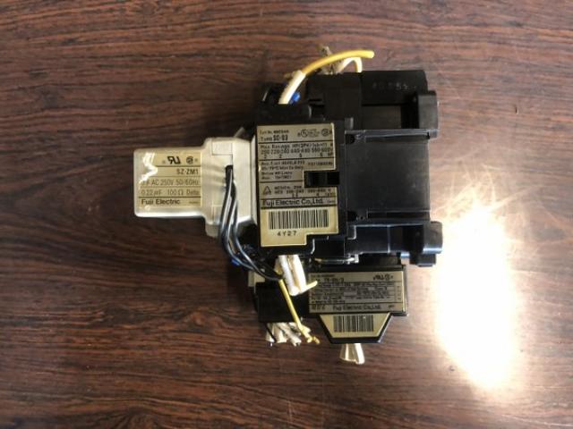 富士電機 不明 標準形電磁接触器