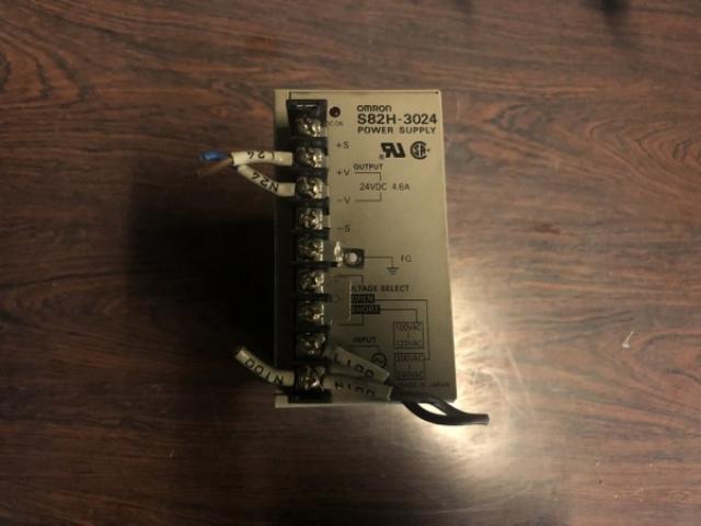 オムロン S82H-3024 パワーサプライ