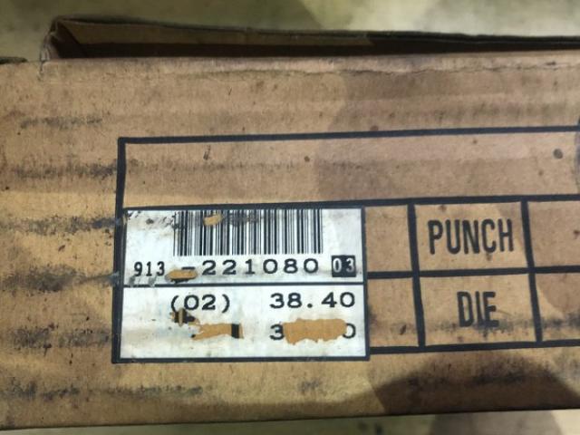 アマダ 38.40x38.40 タレパン金型(ダイ)