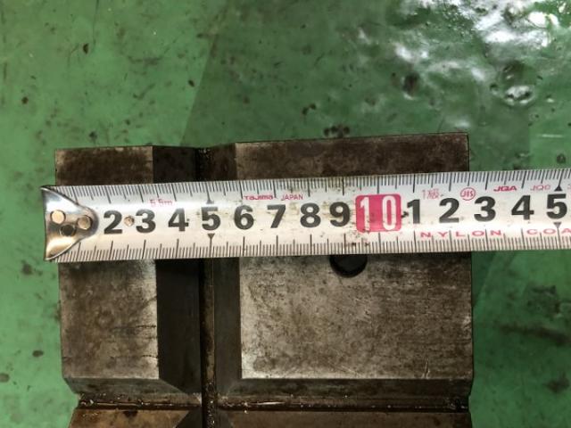 不明 125x125mm 桝形ブロック